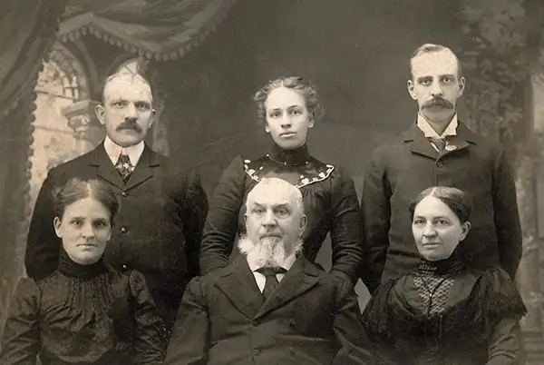 Emery, Laura, Summer, Clara, George, and Mary Augusta Bolles