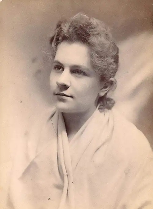Nellie R Klemme